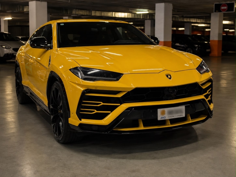Lamborghini Urus 650cv